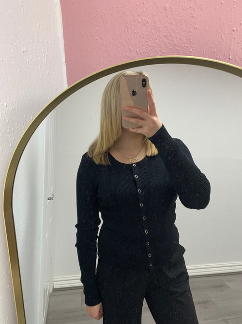 NYLA BUTTON UP TOP