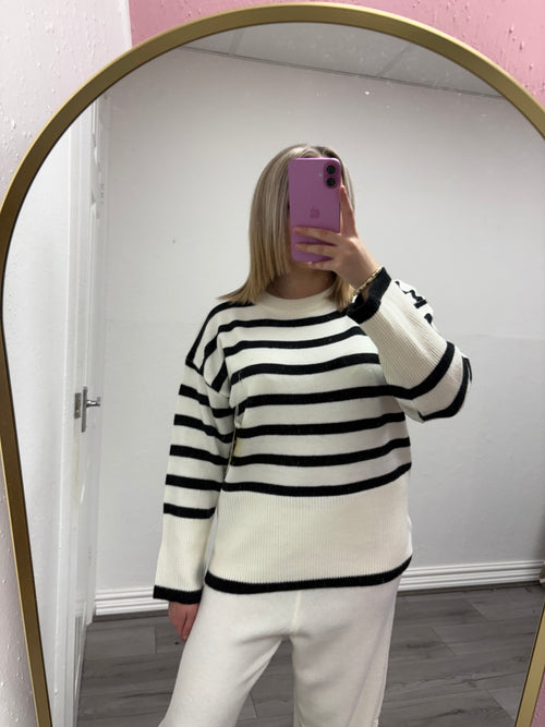 DAPHNE STRIPE KNITTED SET