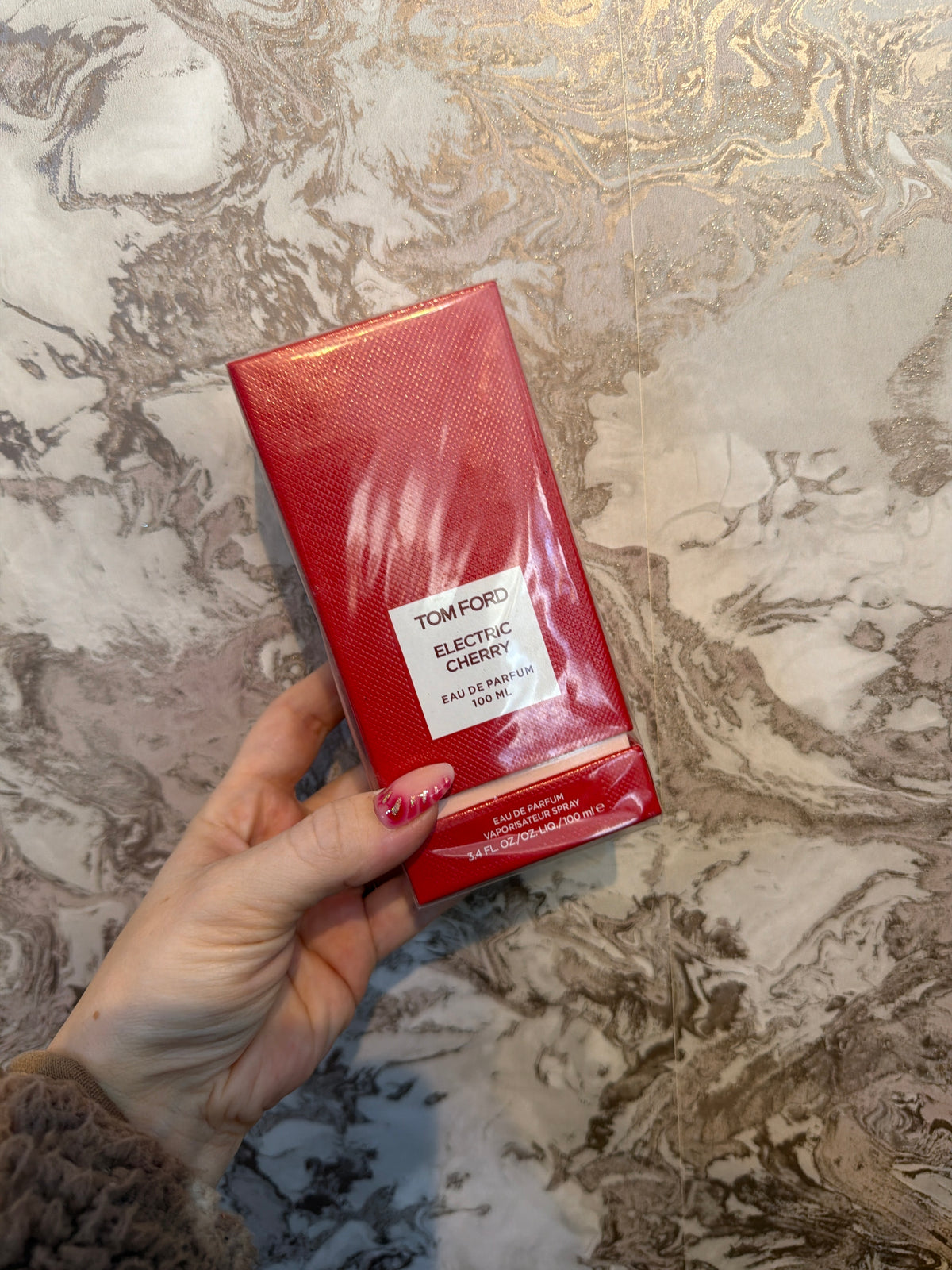 Tom Ford Electric Cherry Perfume