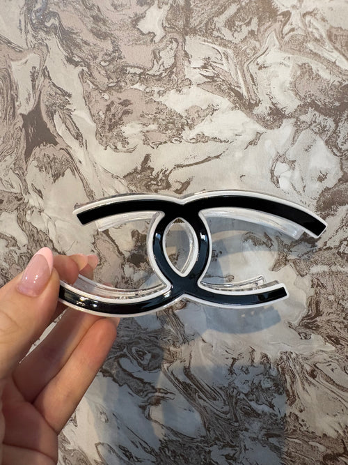 CHANEL HAIR CLIP