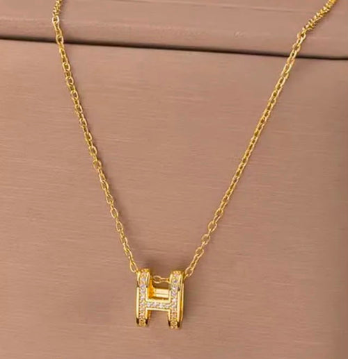 HERMES PENDANT NECKLACE