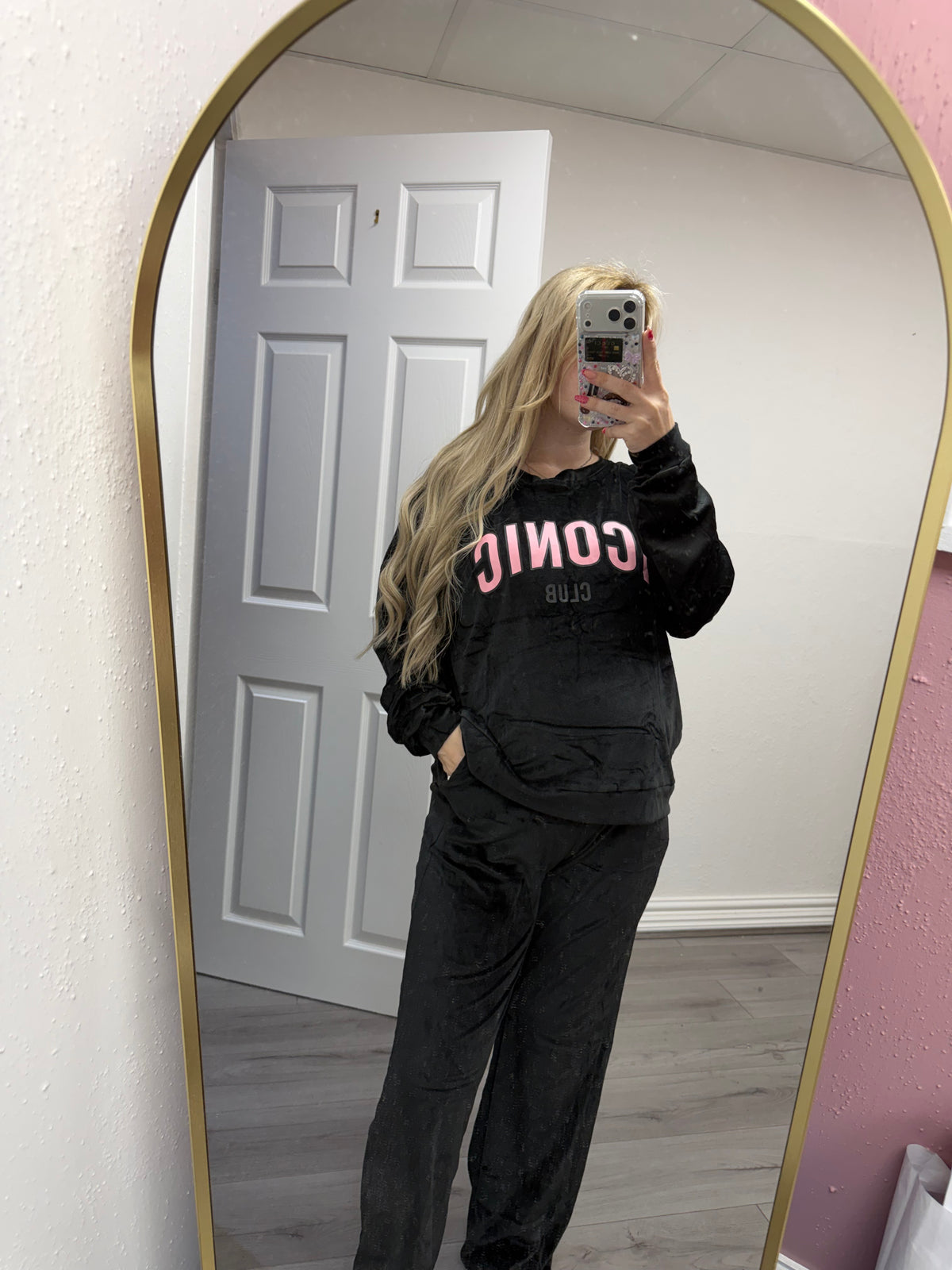 Iris Iconic Club Velour Set